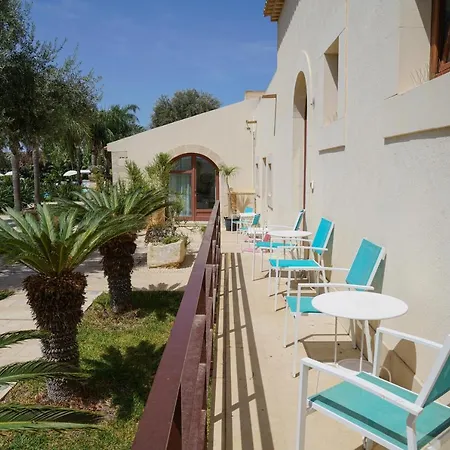 Life Kalaonda Otel 4*